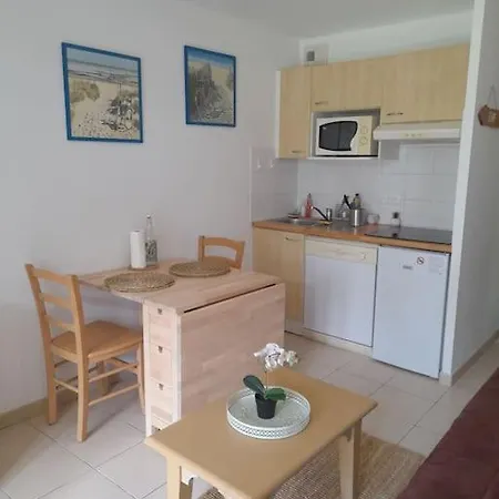 T2 Equipe Avec Piscine Sur Cote Oceane Ondres